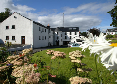 Auchentoshan Distillery