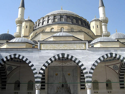 Azadi Mosque