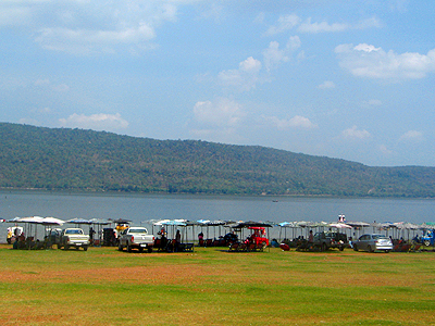 Bang Saen II and Hat Chom Thong