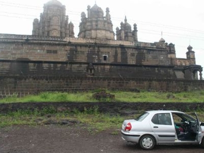 Bhuleshwar Temple