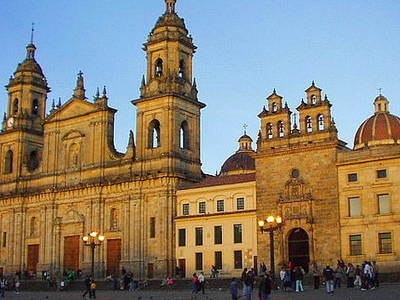 Bolivar Square