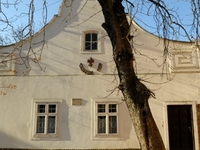 Century cantor's house