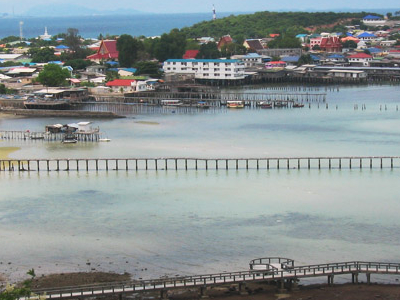 Chong Samaesan Village
