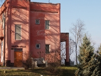 Crypt Villa Crypt Villa