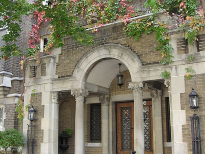 Dominican University College
