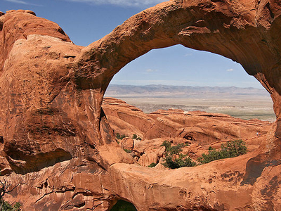 Double O Arch Trail