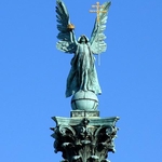 Dísz square