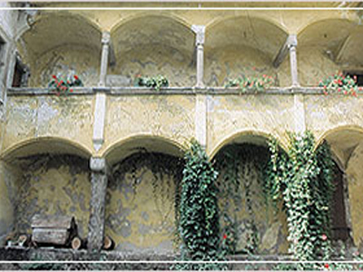 Dunklhof Arcades