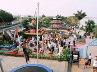 Eat Street