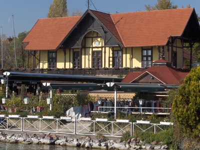 Former Rowing House