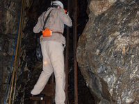 Samson Pit