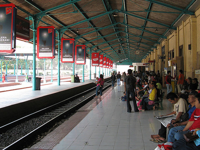 Gubeng Station