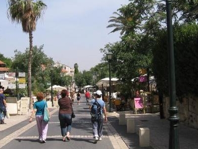 Zikhron Ya'aqov