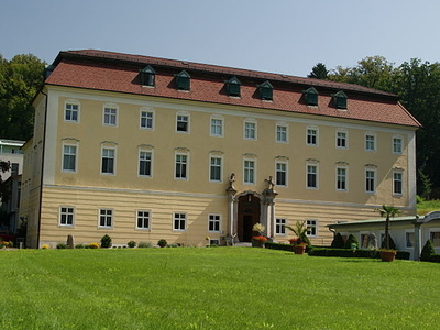 Haus Castle