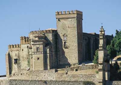 Iglesia de Nuestra Senora de los Dolores del Castillo Iglesia de Nuestra Senora de los Dolores del Castillo