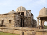 Lila Gumbai Ki Masjid Lila Gumbai Ki Masjid