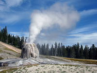 Lone Star Geyser Trail Lone Star Geyser Trail