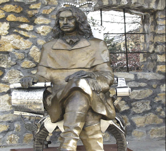 Main Square Statuepark