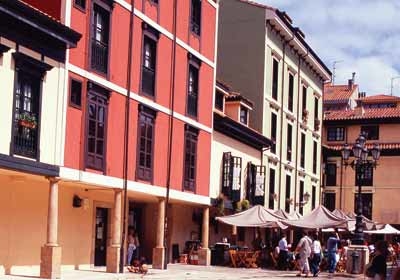 Mercado y Plaza del Fontán Mercado y Plaza del Fontán