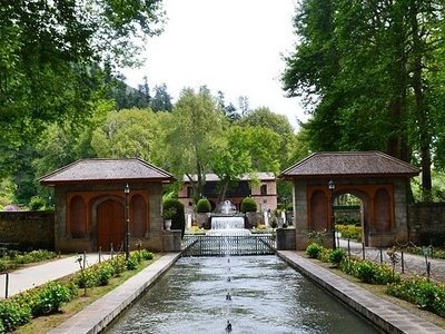 Achbal Mughal Gardens
