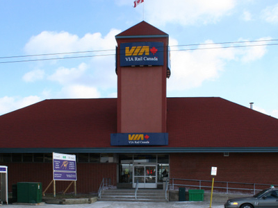 Oakville GO Station