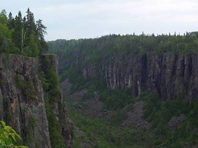 Ouimet Canyon