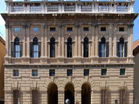 Palazzo Canossa