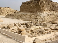 Pyramid G1 D
