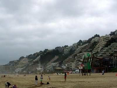 Renaca Beach