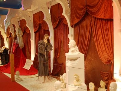 Renaissance Waxmuseum Renaissance Waxmuseum