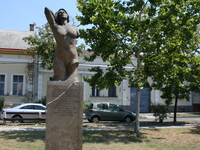 Statue of the Hungarian Pain