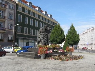 ST. Joseph Square ST. Joseph Square