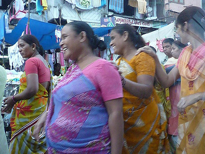 Teen Darwaza Market