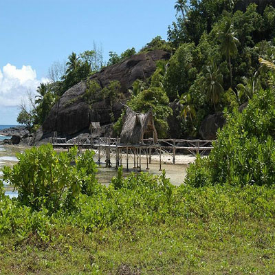 silhouette island tourist attractions