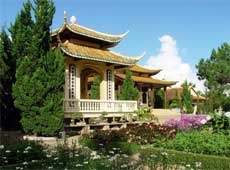 Truc Lam Buddhist Pagoda Truc Lam Buddhist Pagoda