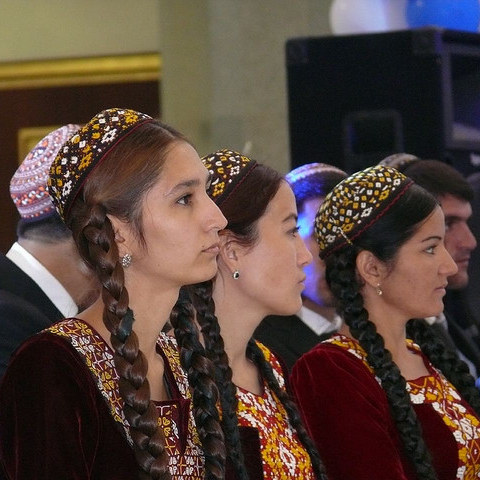 turkmenistan woman