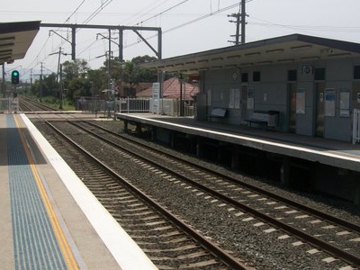 Woonona Railway Station