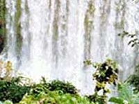 Xung Khoeng Waterfall