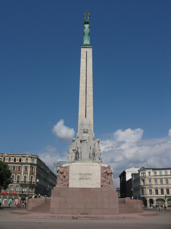 Freedom Monument, Riga, Latvia Tourist Information