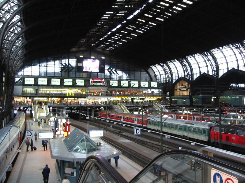 Hamburg Central Station, Hamburg, Germany Tourist Information