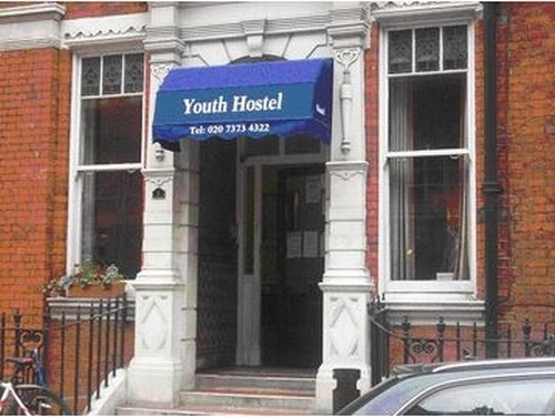 youth hostal in london